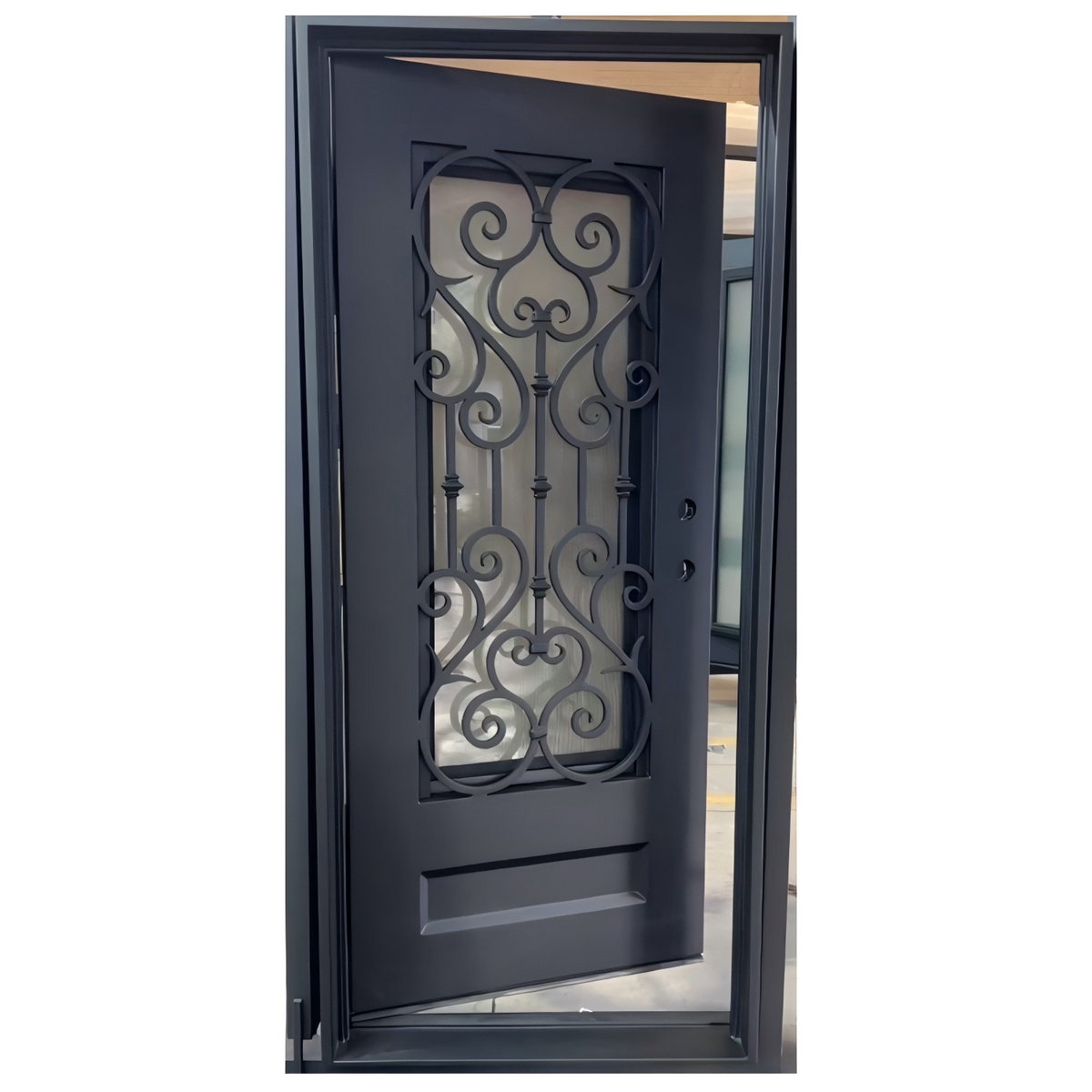 Lion V18 - Single Square