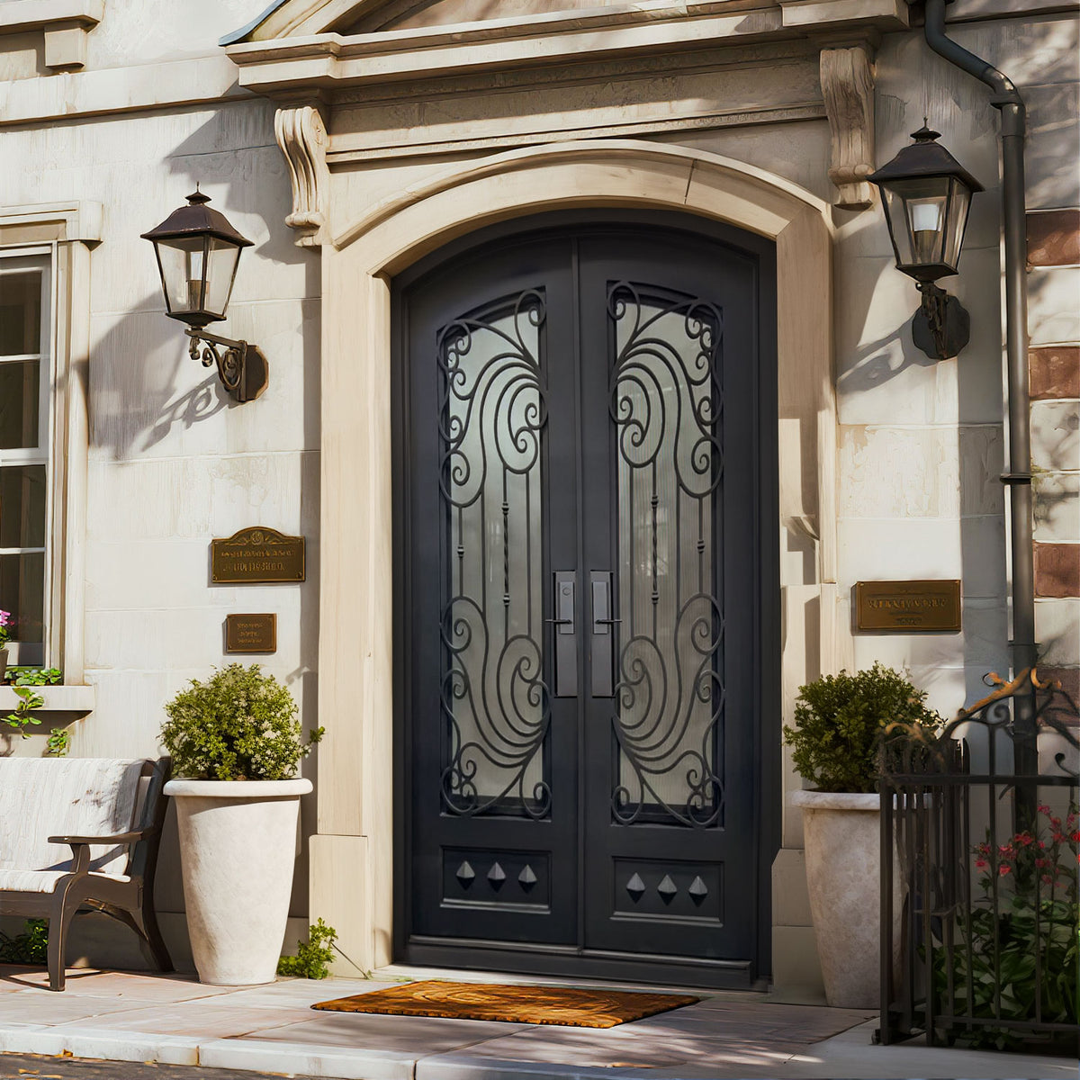 Lion V30 - Double Arch